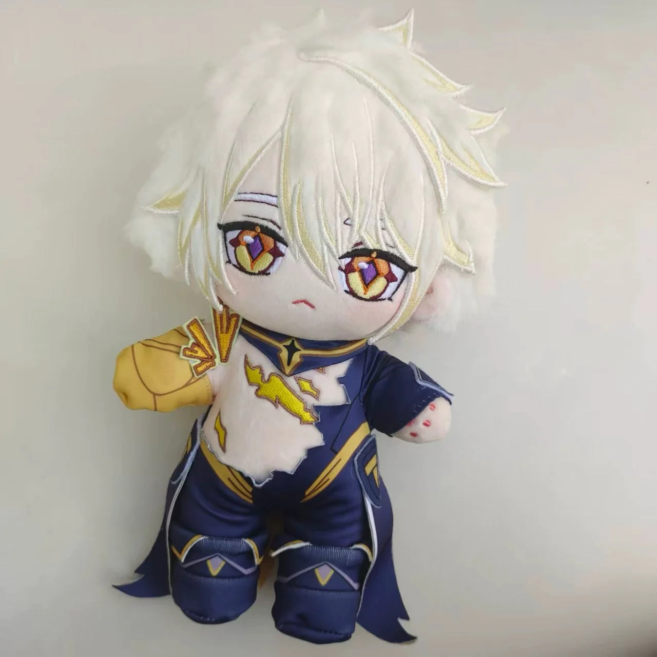 Free Shipping Smile House God Man Doll 20CM Plush Doll - Image 2