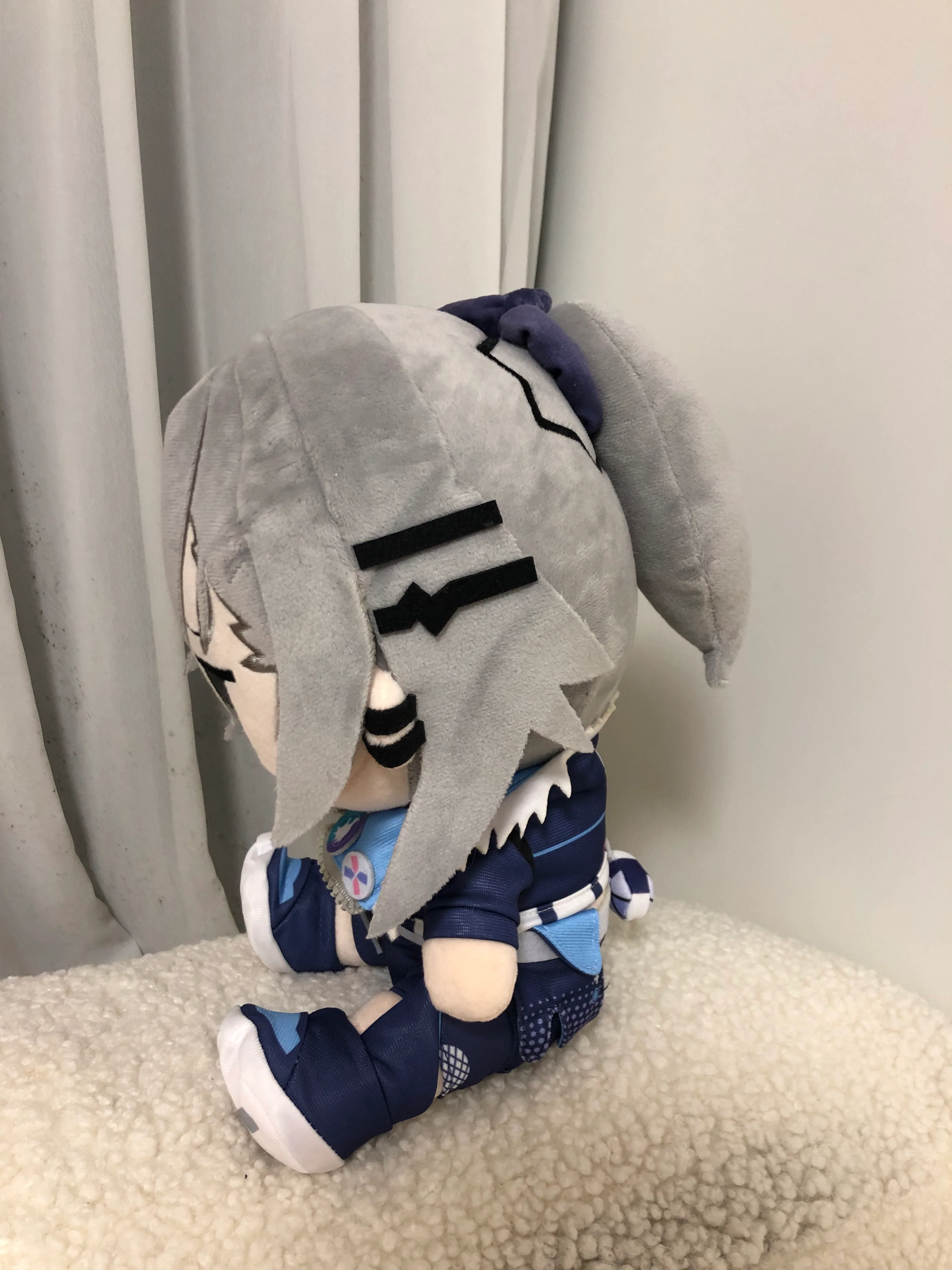 Smile House Fanart Grey Hair Plushies Wolf 30CM Plush Doll - Image 4