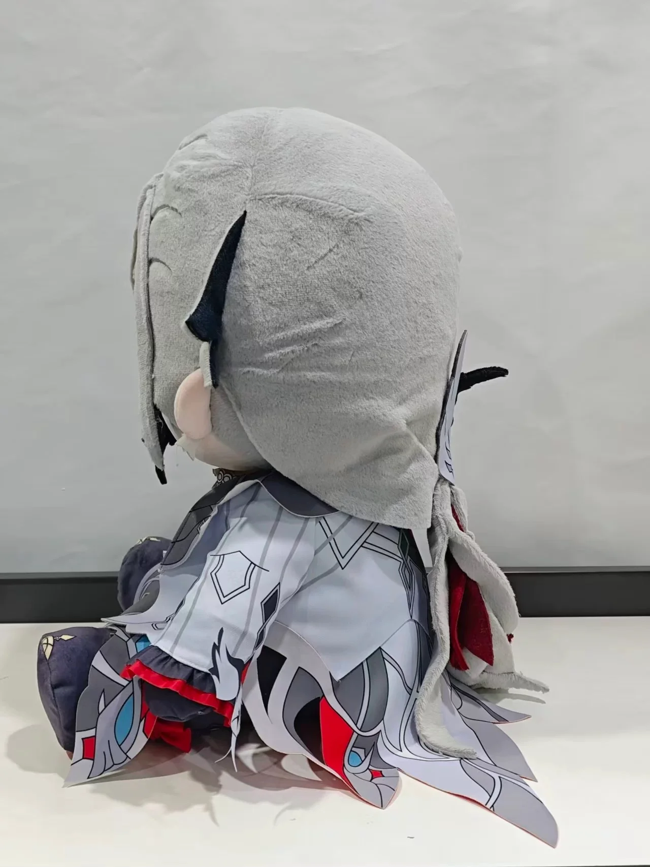 Pre-sale Smile House Fanart Grey Hair With Clothes Big Eyes Ver 40CM Sitting Plush Doll - Image 2