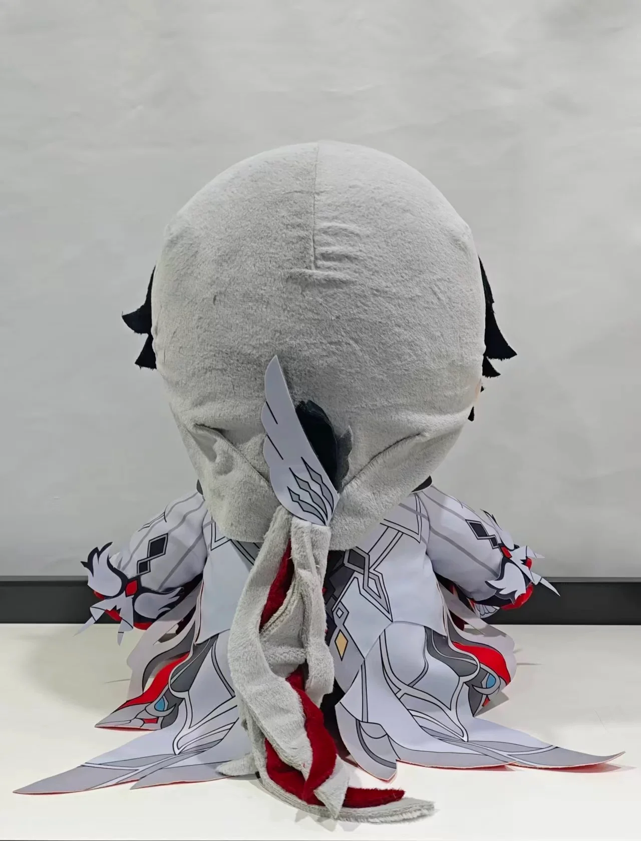 Pre-sale Smile House Fanart Grey Hair With Clothes Big Eyes Ver 40CM Sitting Plush Doll - Image 3