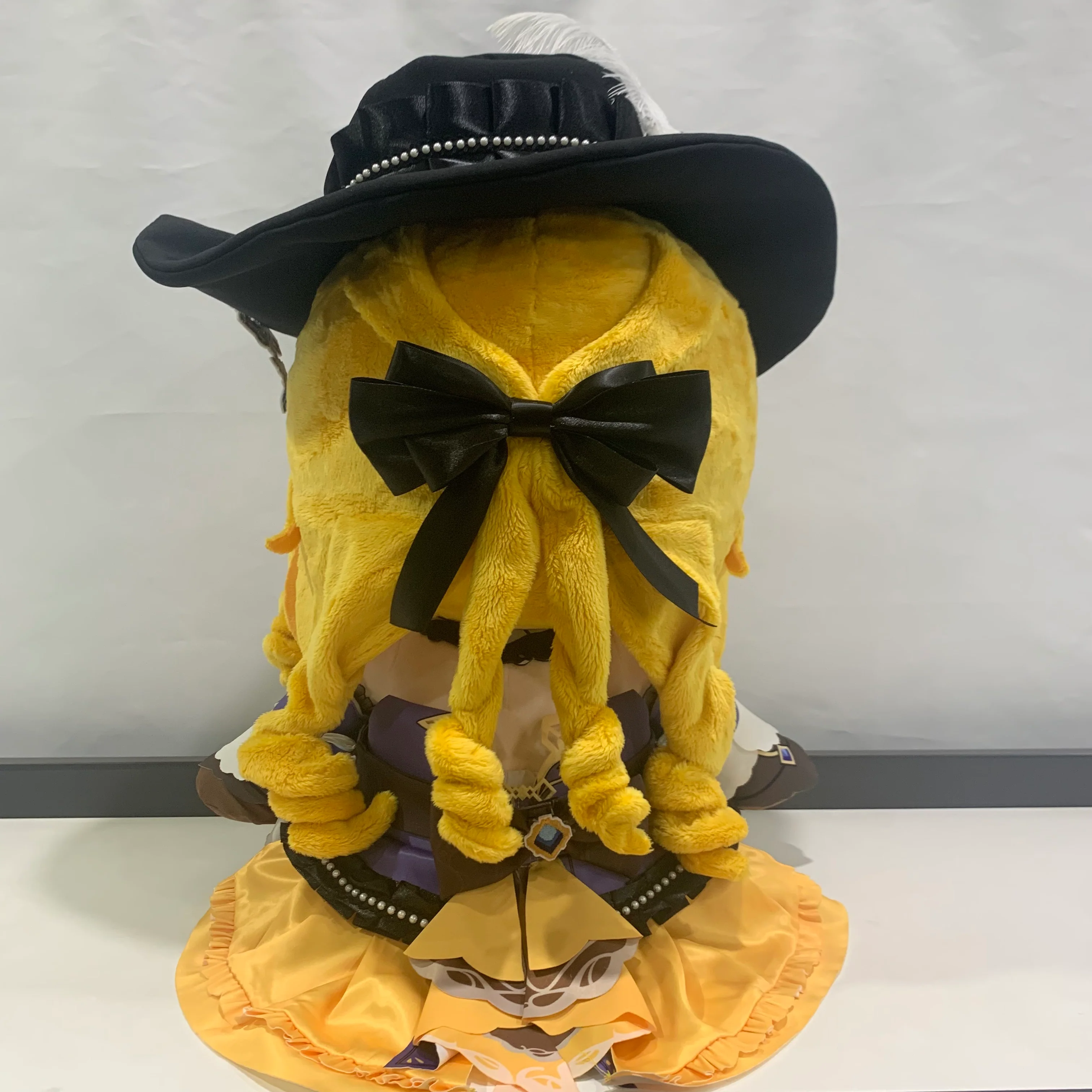 Smile House Fanart Plushtoy With Big Hat Yellow Curly Hair 40CM Staring Eyes Plush Doll - Image 2
