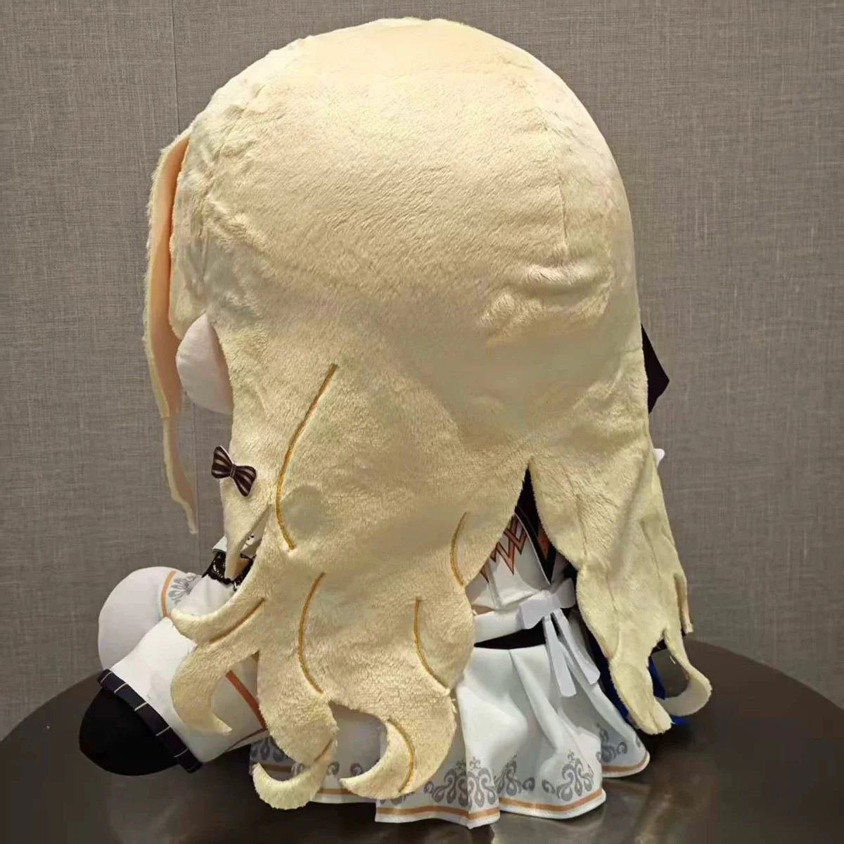 Smile House W Plushies Staring 40CM Plush Doll With White Hat - Image 4