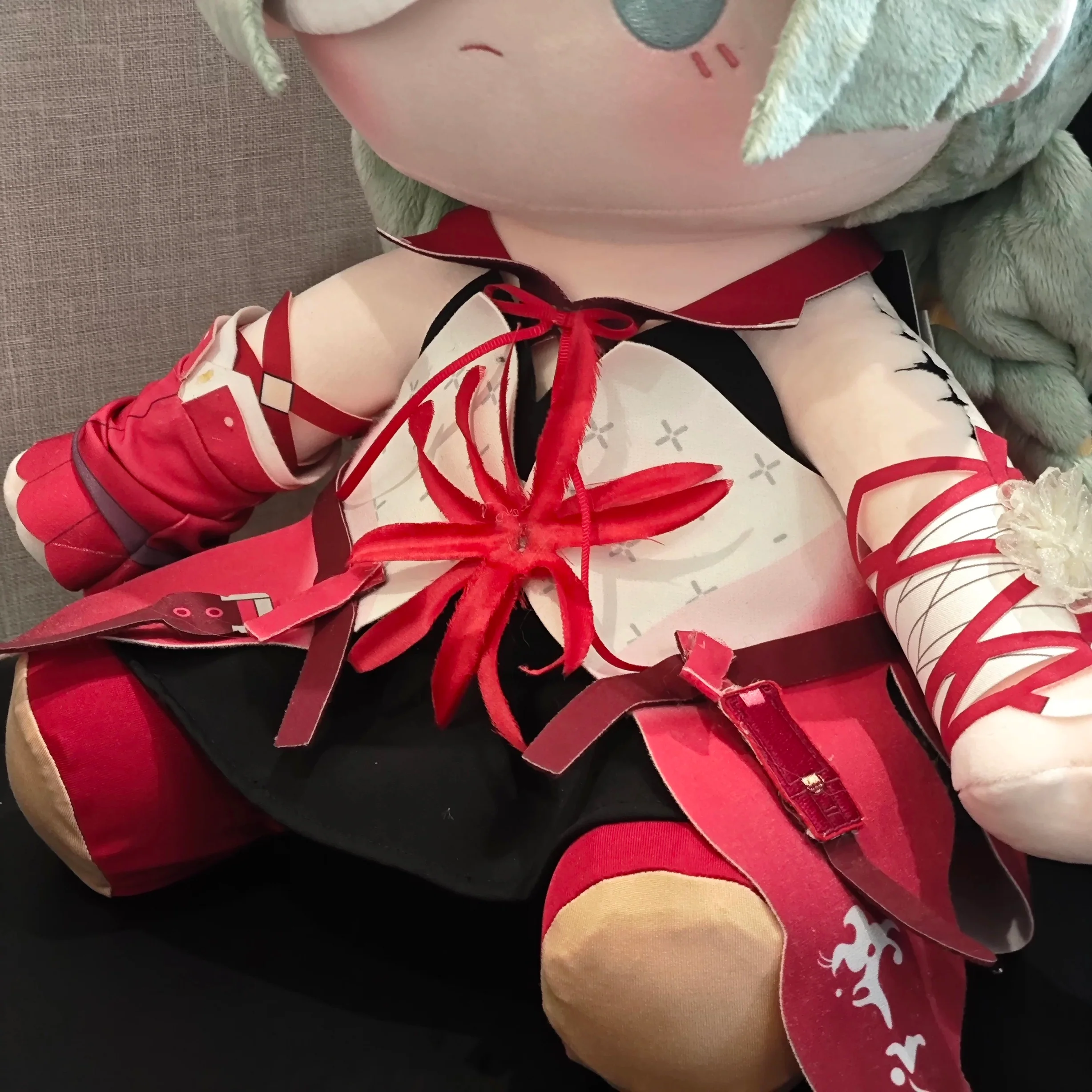 Smile House Plushies Staring Red Clothes 40CM Big Sitting Plush Doll - Image 4